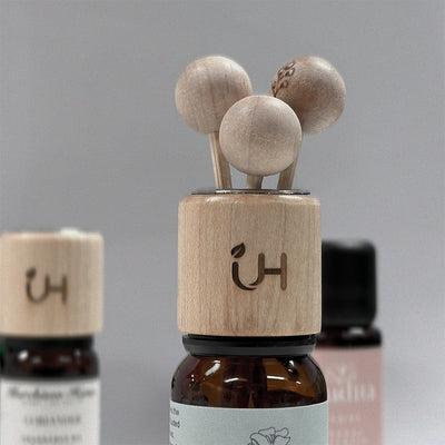 【Christmas Gift Set】Muditã Essential Oil with wooden diffuser