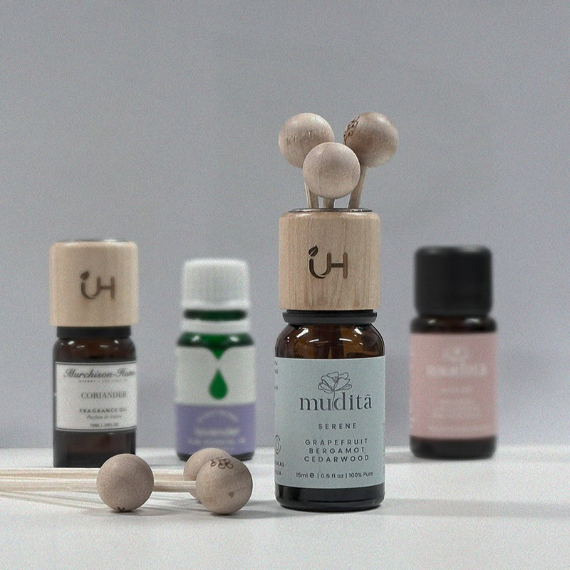 【Christmas Gift Set】Muditã Essential Oil with wooden diffuser